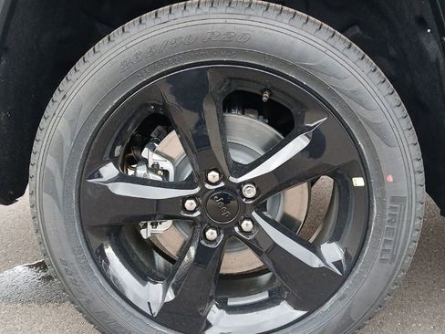 New 2026 Jeep Grand Cherokee L Limited AWD/4WD image 30