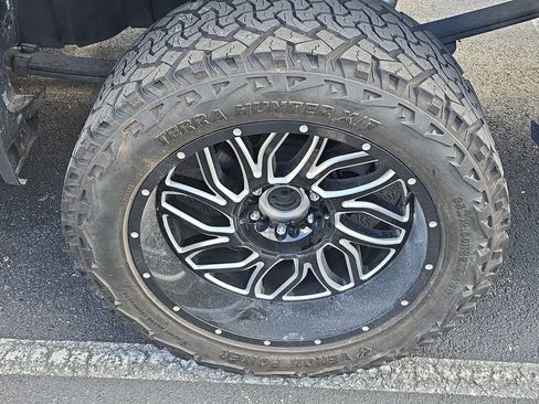 Used 2021 Chevrolet Silverado 1500 RST image 6