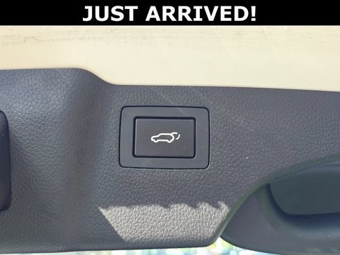 Used 2018 Hyundai Santa Fe Sport FWD image 10