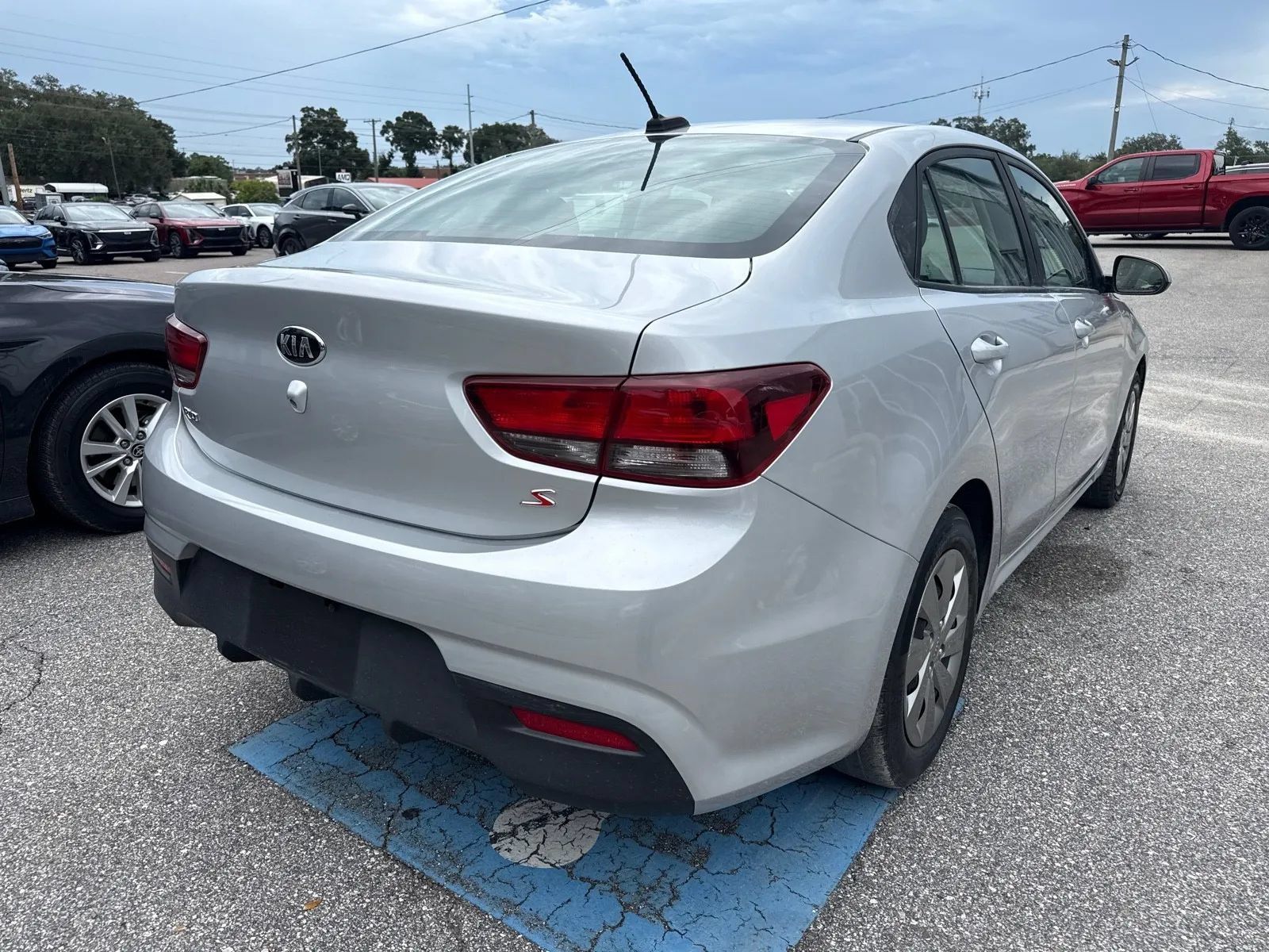 Used 2020 Kia Rio S FWD image 7
