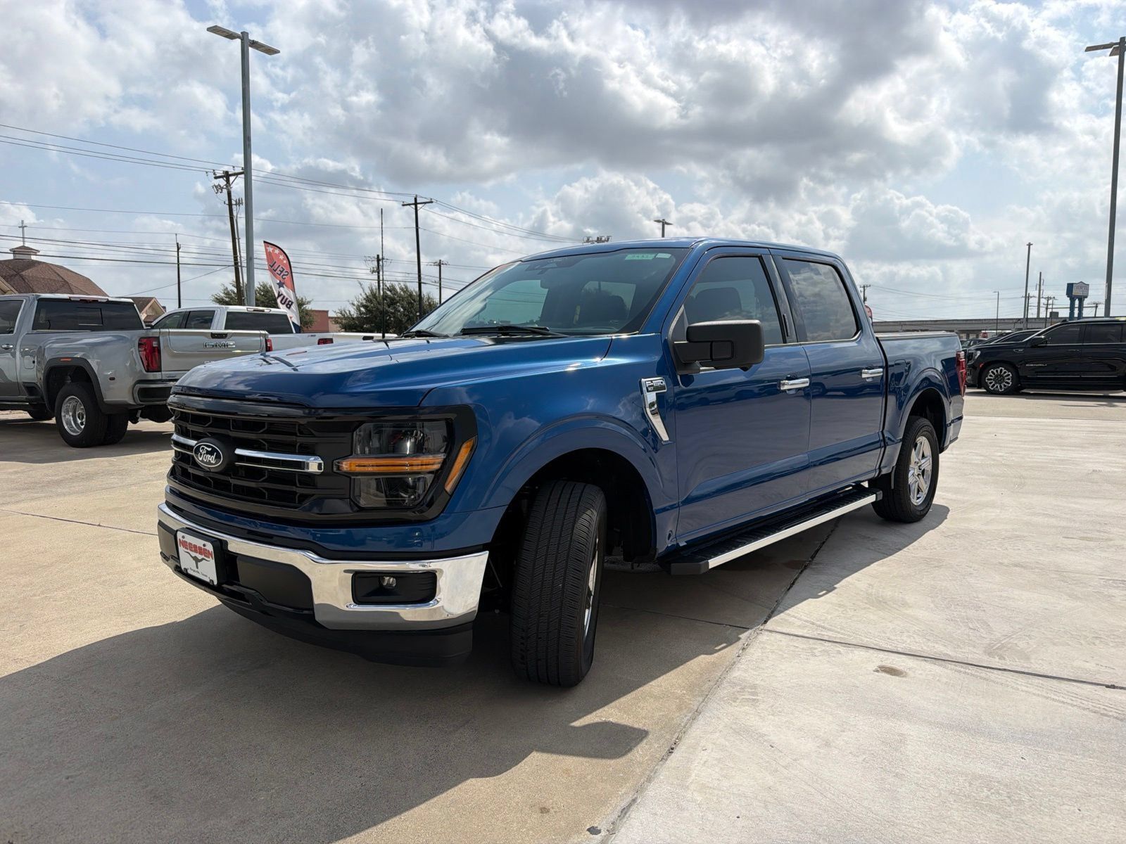 Used 2024 Ford F150 XLT w/ Bed Utility Package RWD image 3