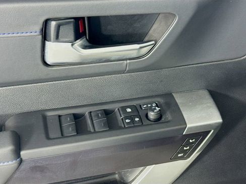 Used 2023 Toyota Tundra Platinum image 17