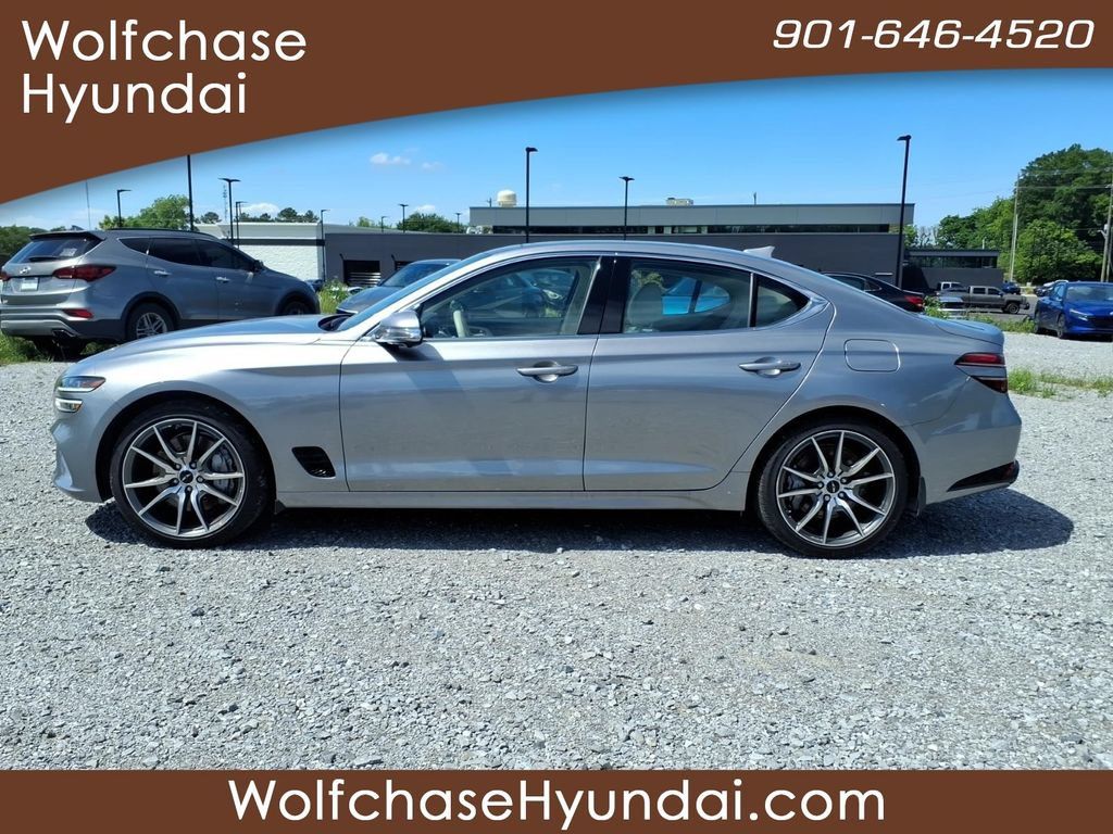 Used 2026 Genesis G70 2.5T Prestige RWD image 2