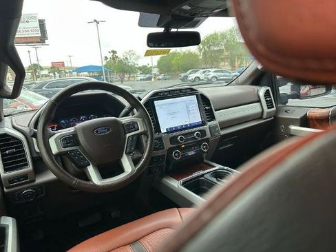 Certified 2022 Ford F250 King Ranch w/ King Ranch Ultimate Package AWD/4WD image 18