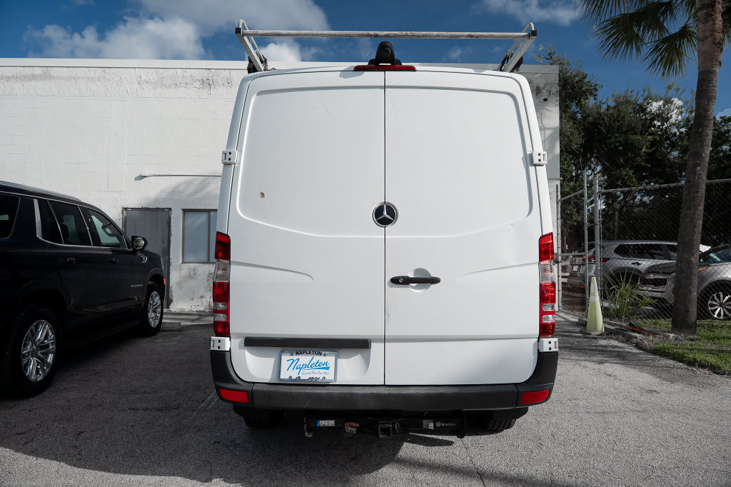 Used 2017 Mercedes-Benz Sprinter 2500 image 9