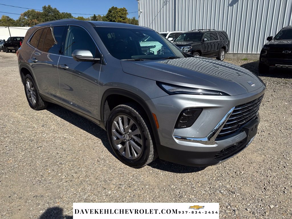 Used 2026 Buick Enclave Preferred w/ Power Package FWD image 10