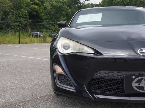 Used 2013 Scion FR-S RWD image 8