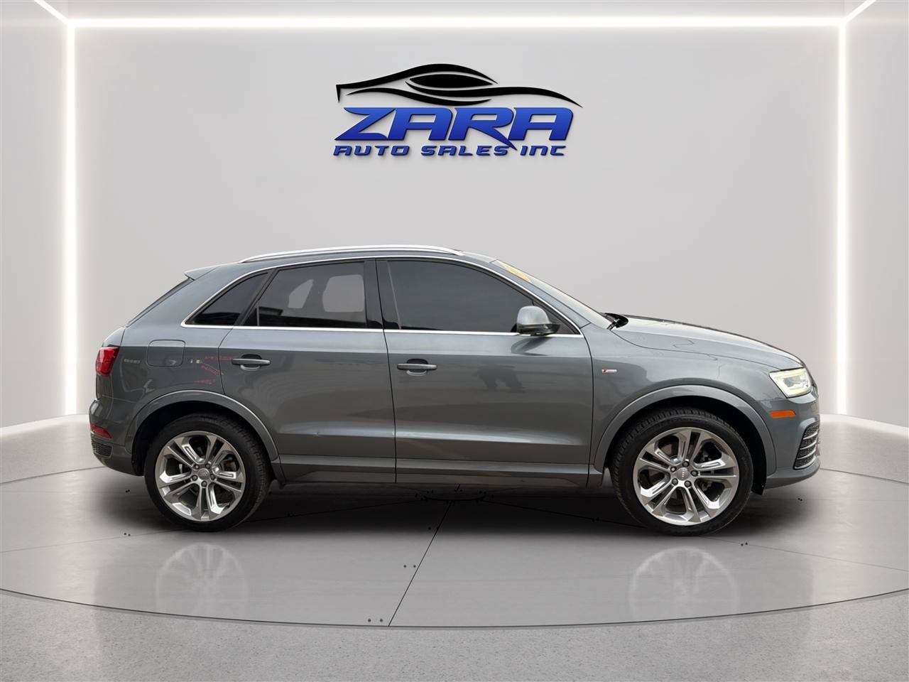 Used 2016 Audi Q3 2.0T Prestige w/ Prestige Package AWD/4WD image 8