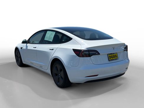 Used 2023 Tesla Model 3 Standard Range RWD image 3