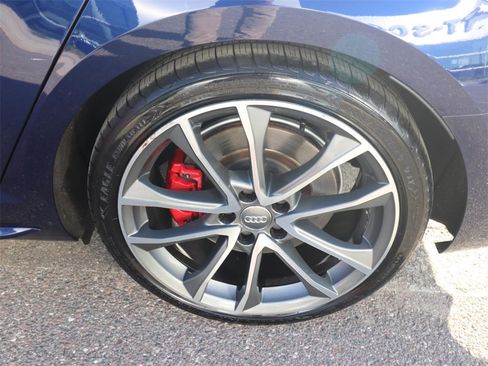 Used 2018 Audi S4 Premium Plus w/ Navigation Package image 21