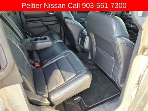 Used 2025 Ford Bronco Outer Banks AWD/4WD image 16
