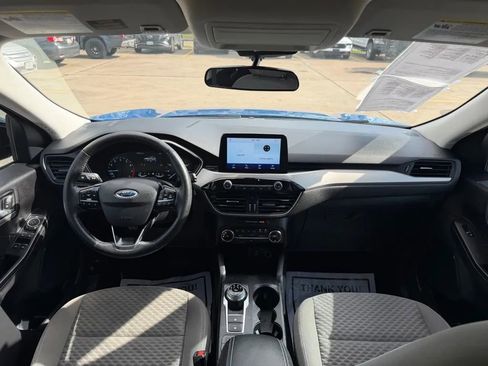 Used 2021 Ford Escape SE w/ Cold Weather Package AWD/4WD image 29