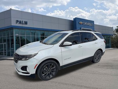 Certified 2022 Chevrolet Equinox RS w/ Infotainment Package