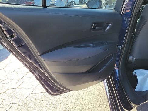 Used 2022 Toyota Corolla LE FWD image 11