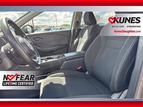Used 2023 Nissan Rogue S AWD/4WD image 13