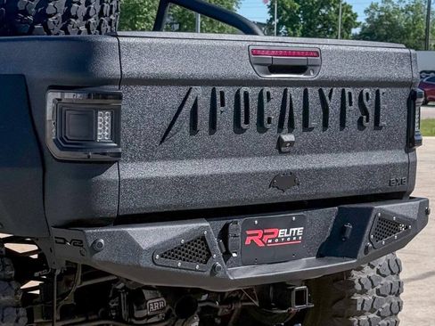 Used 2021 Jeep Gladiator Sport AWD/4WD image 70