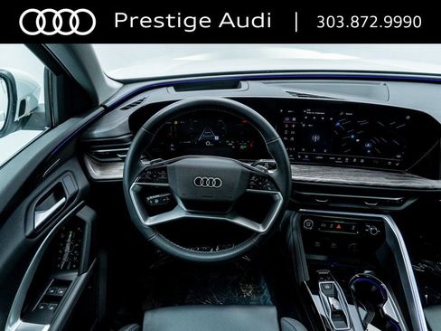 Used 2025 Audi Q5 Premium w/ Premium Plus AWD/4WD image 14