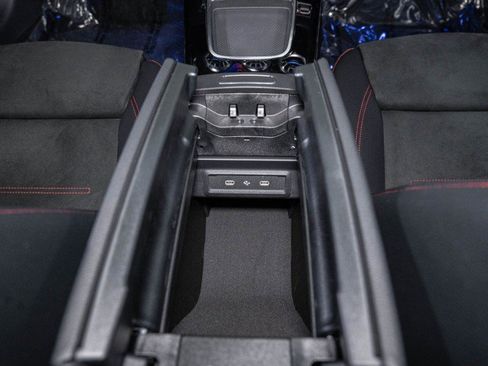 New 2025 Mercedes-Benz CLA 35 AMG 4MATIC image 22