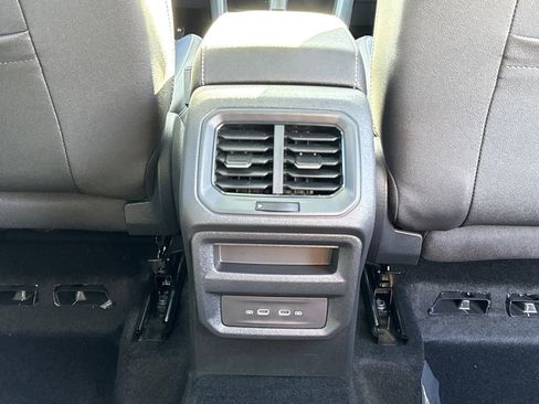 New 2026 Volkswagen Taos SEL image 23