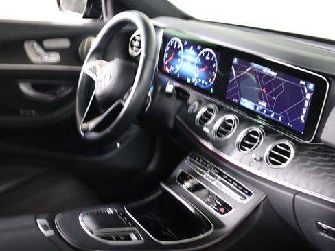 Used 2022 Mercedes-Benz E 450 4MATIC Sedan image 57