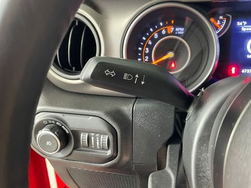 Used 2018 Jeep Wrangler Unlimited Sport S AWD/4WD image 14