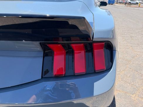 Used 2024 Ford Mustang Coupe RWD image 28