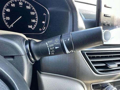 Used 2022 Honda Accord LX image 19
