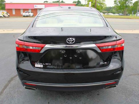 Used 2016 Toyota Avalon XLE Plus FWD image 7