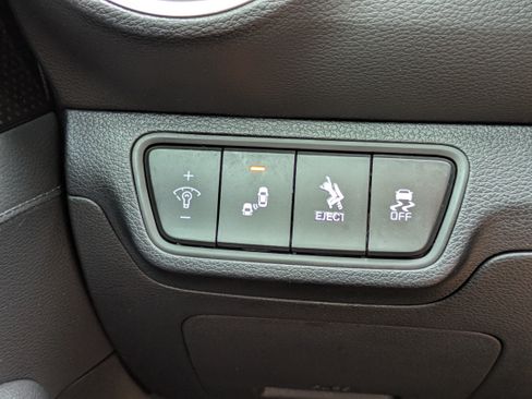 Used 2024 Kia Forte GT FWD image 33