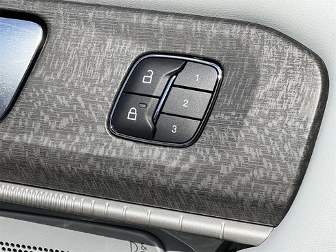 New 2026 Ford Explorer Platinum w/ LUX Leather Package image 18