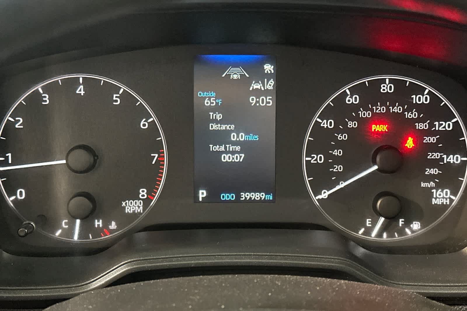 Used 2025 Toyota Corolla LE FWD image 58