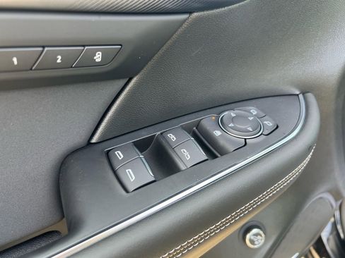 New 2025 Buick Envision Sport Touring image 26