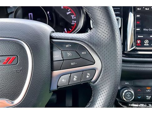 Used 2023 Dodge Durango SXT Launch Edition AWD/4WD image 12