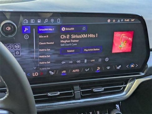 New 2026 Chevrolet Equinox EV LT image 16