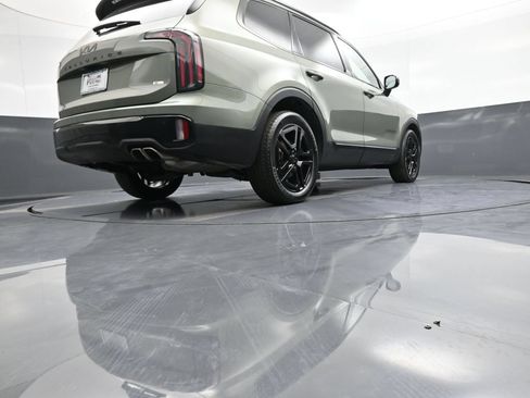 Certified 2025 Kia Telluride SX Prestige X-Line AWD/4WD image 31