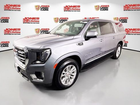 Used 2021 GMC Yukon XL SLT w/ SLT Premium Package AWD/4WD image 14