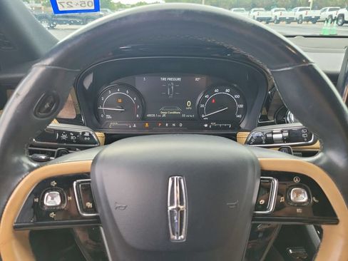Used 2020 Lincoln Corsair Reserve FWD image 11