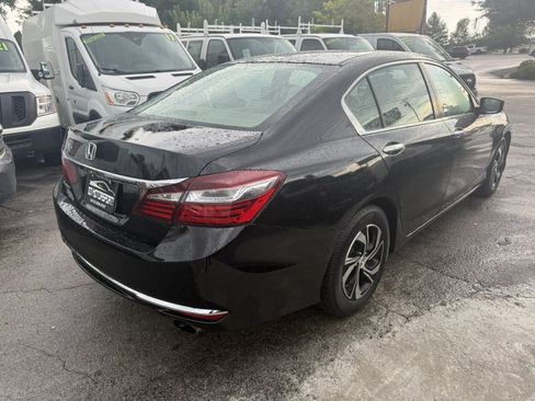Used 2017 Honda Accord LX image 7