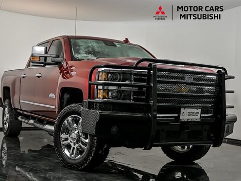 Used 2018 Chevrolet Silverado 2500 High Country w/ Duramax Plus Package AWD/4WD image 1