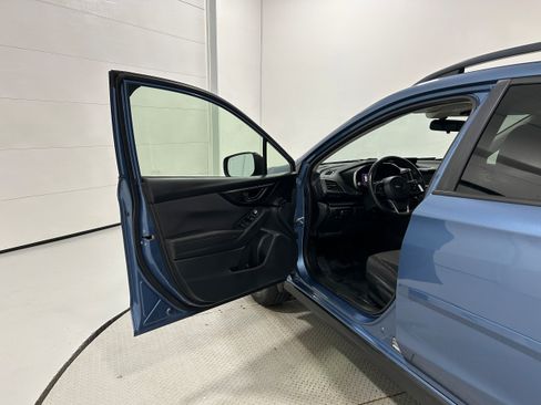 Used 2022 Subaru Crosstrek 2.0i Premium AWD/4WD image 22