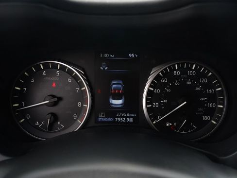 Used 2023 INFINITI Q50 Red Sport 400 RWD image 32