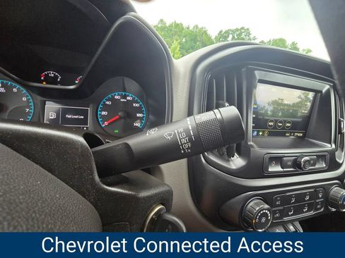 Certified 2019 Chevrolet Colorado W/T w/ Custom Special Edition AWD/4WD image 28