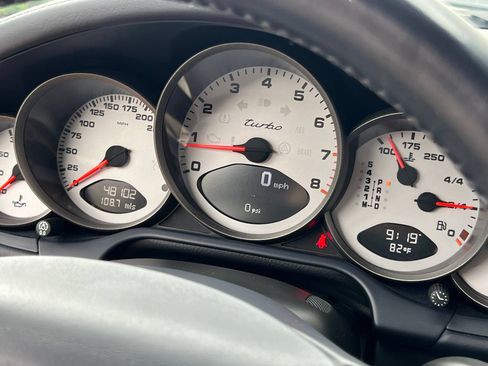 Used 2007 Porsche 911 Turbo AWD/4WD image 23