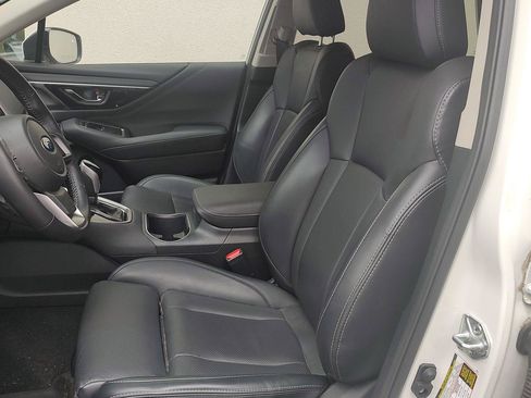 Used 2022 Subaru Outback Limited w/ Popular Package #2 AWD/4WD image 2