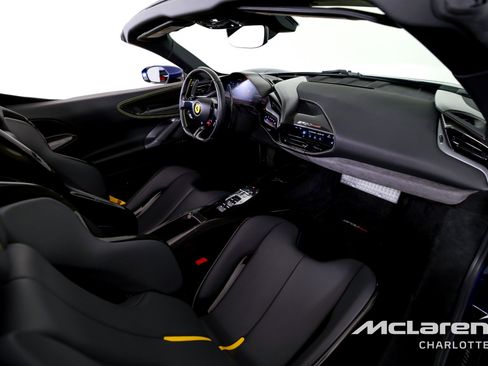 Used 2022 Ferrari SF90 Spider image 21