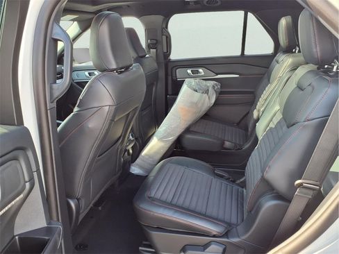New 2026 Ford Explorer ST-Line image 20