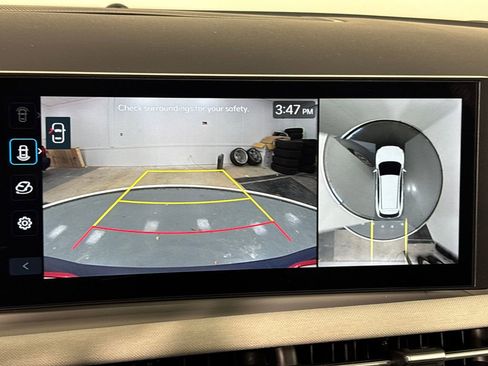 Used 2025 Hyundai Tucson Limited image 19