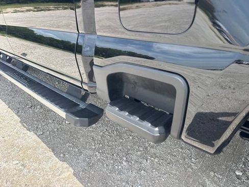 Used 2026 Ford F250 Lariat AWD/4WD image 14