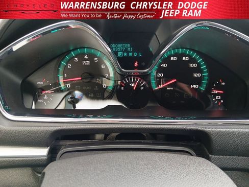 Used 2016 Chevrolet Traverse LT w/ Style and Technology Package image 18