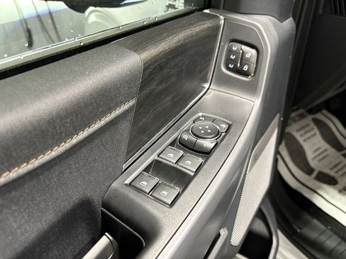 New 2025 Ford F150 Lariat w/ Equipment Group 501A Mid image 22